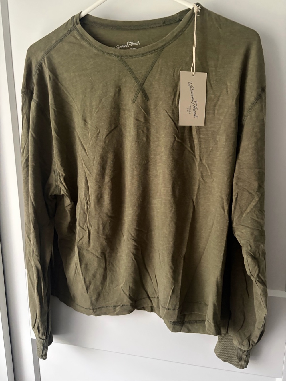 Universal Thread Olive Green Long-Sleeve Crew Shirt - S - NWT